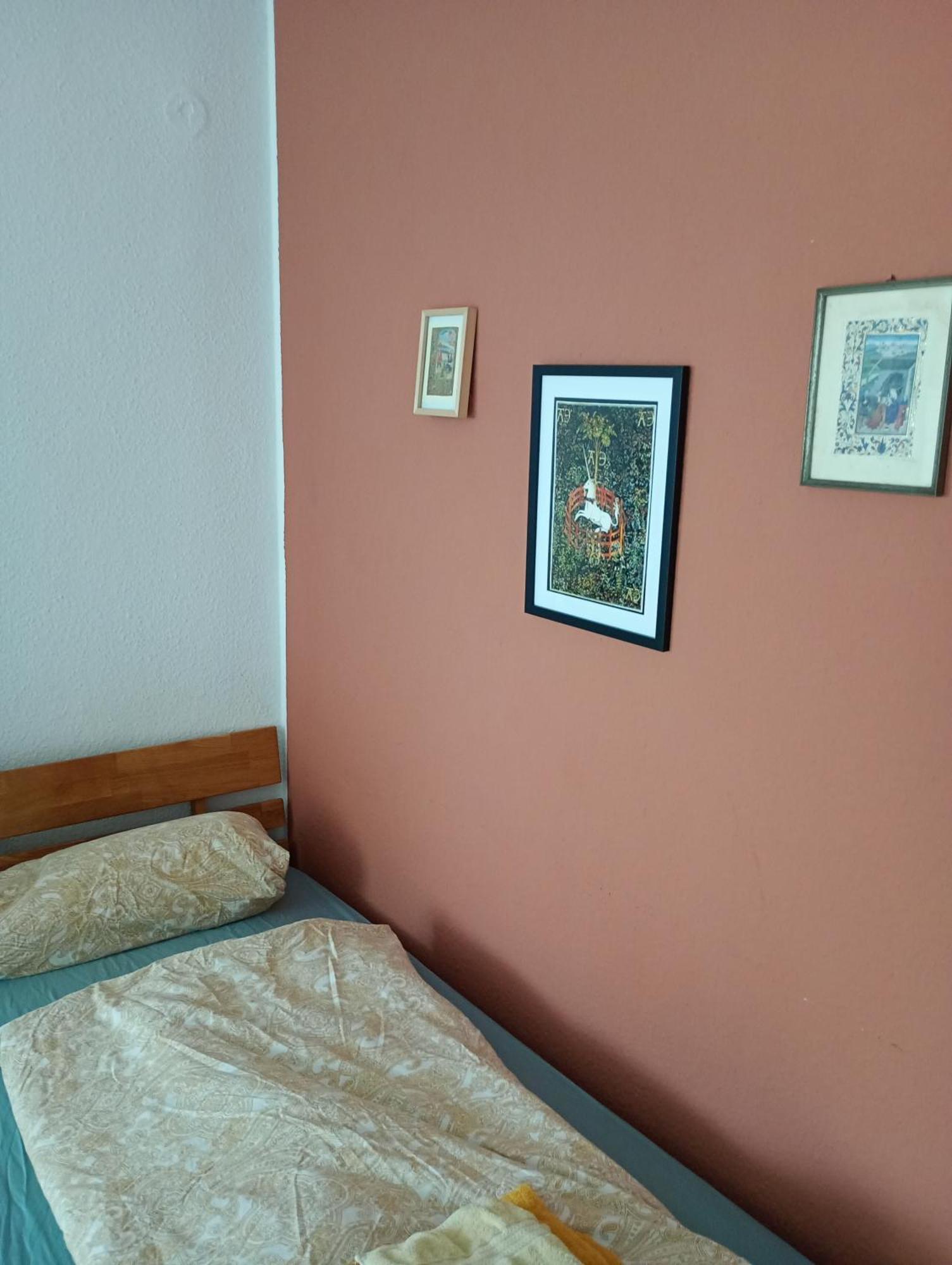 Homestay Cozy Place In Neukoelln