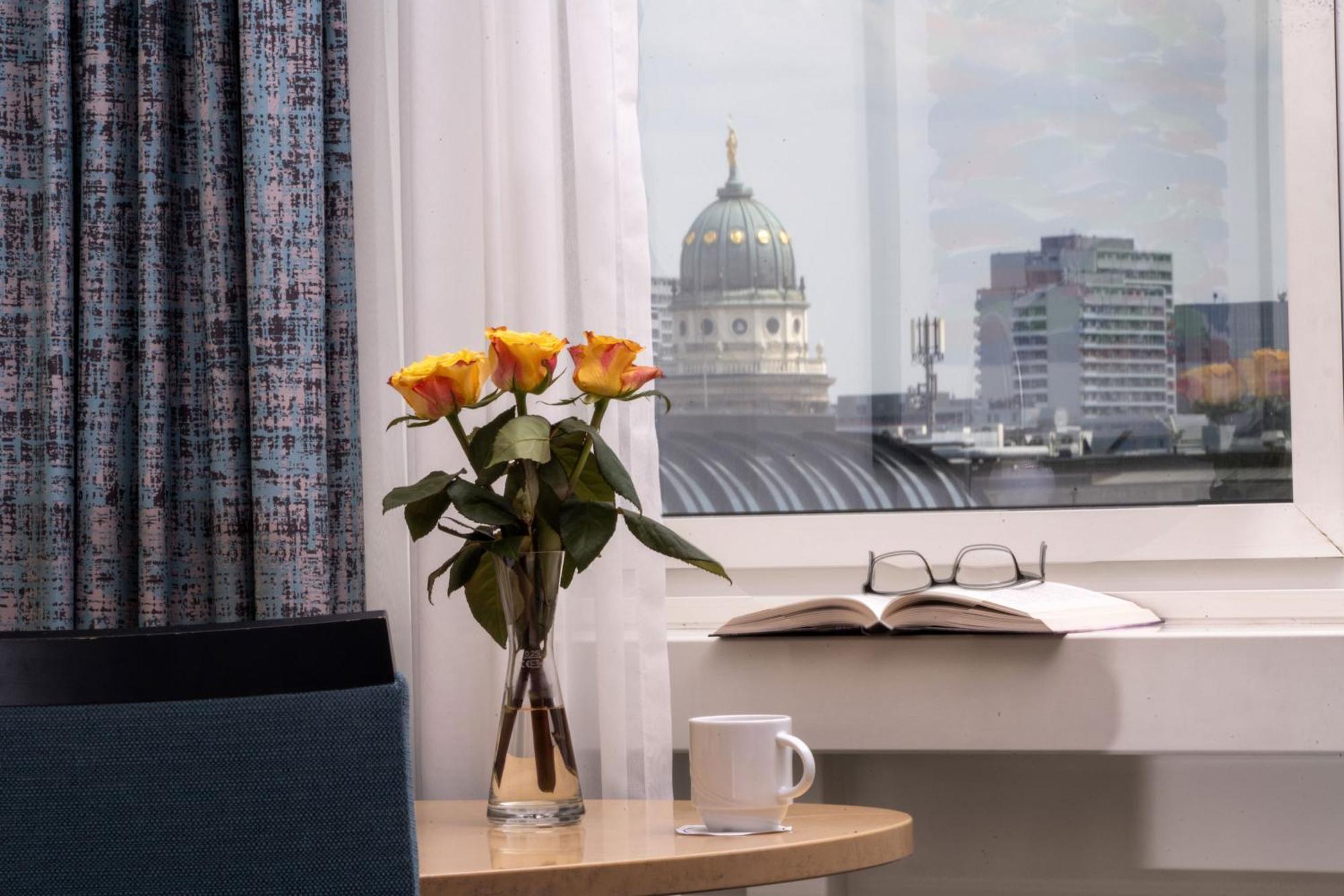 Maritim Proarte Hotel