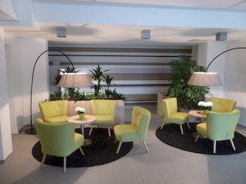 Aparthotel Adapt - Adlershof 4*