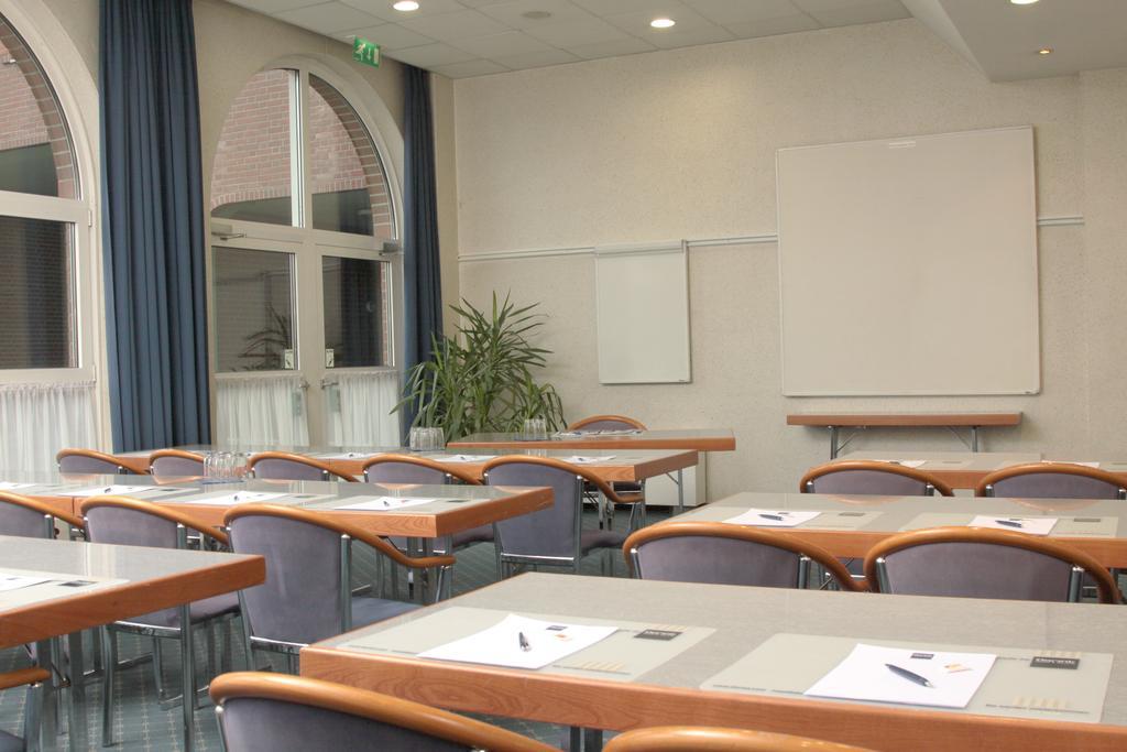 Dorint Airport-hotel Berlin-tegel 3*