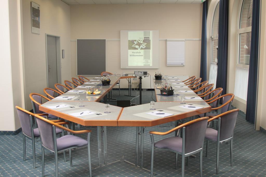 Hotel Dorint Airport-hotel Berlin-tegel Berlin