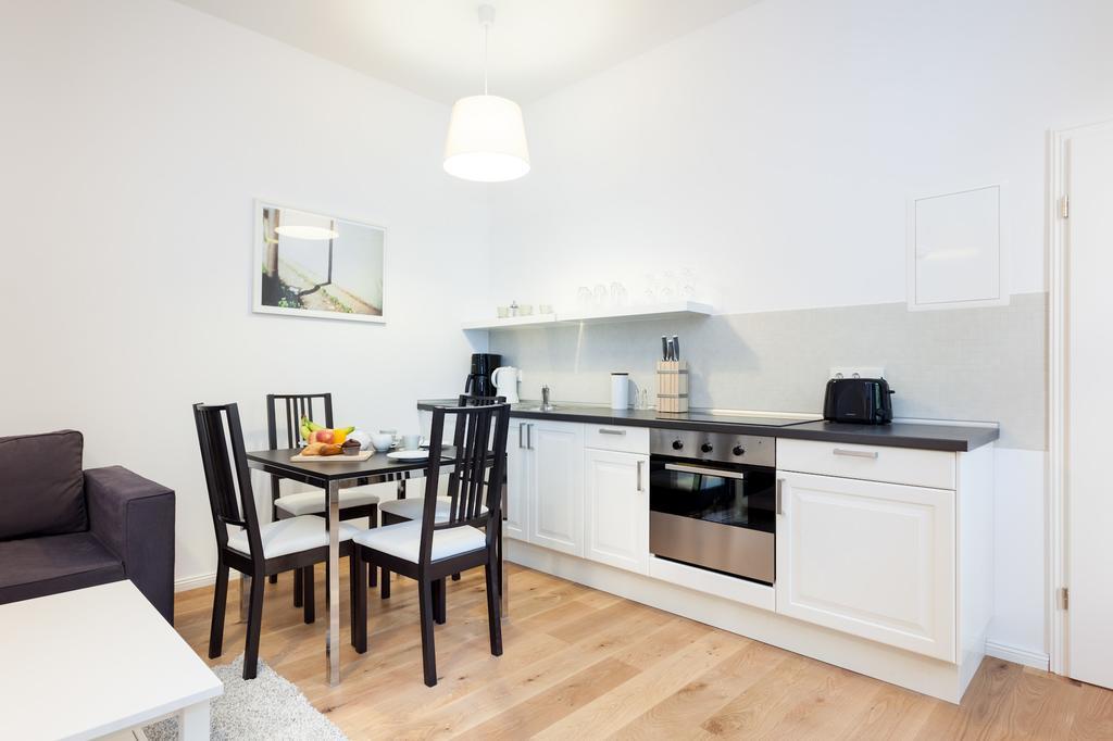 Downtown Apartments Torstr, 4 Unique Units From 1-3 Bedrooms * Berlin