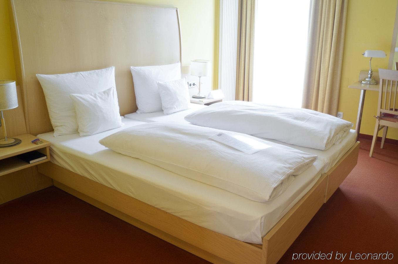 Aparthotel Hsh Mitte 4*