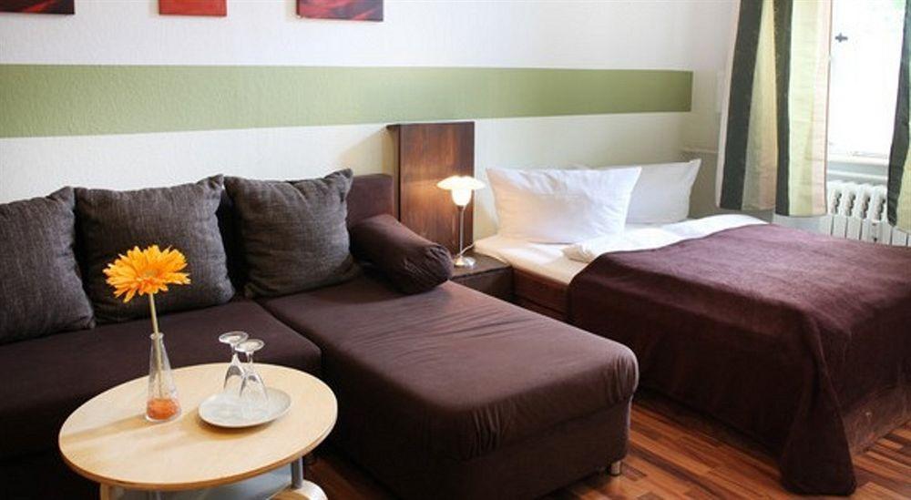 Hotel Overnight 3*