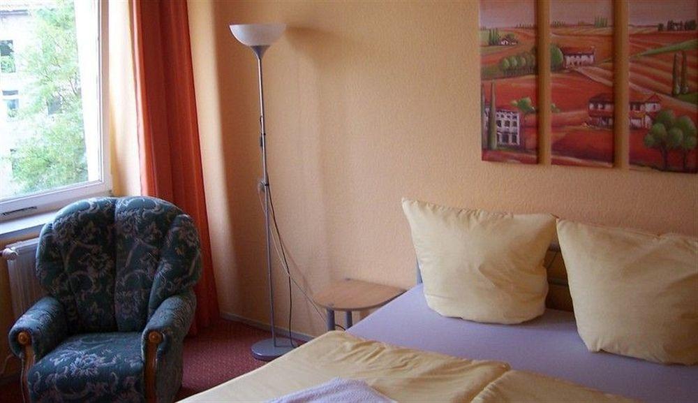 Guest house Streuhof 2*