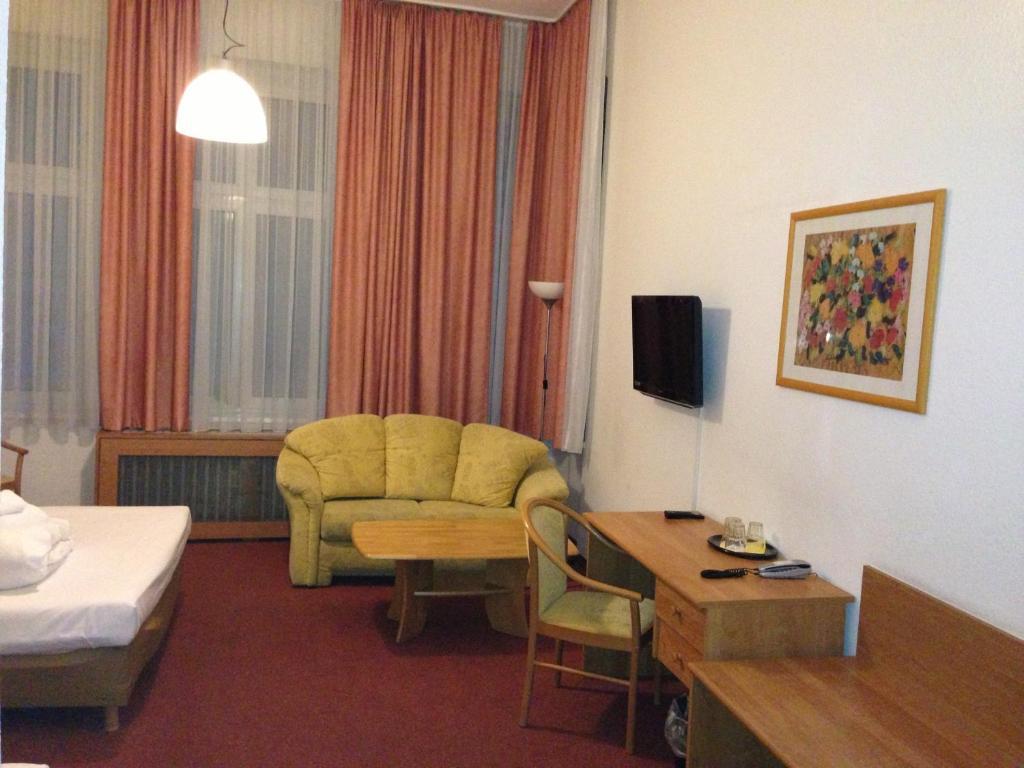 Delta 2* Berlin