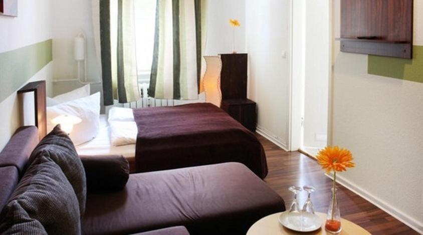 Overnight Hotel 3*