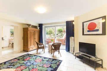 Dahlem Fu Apartment *