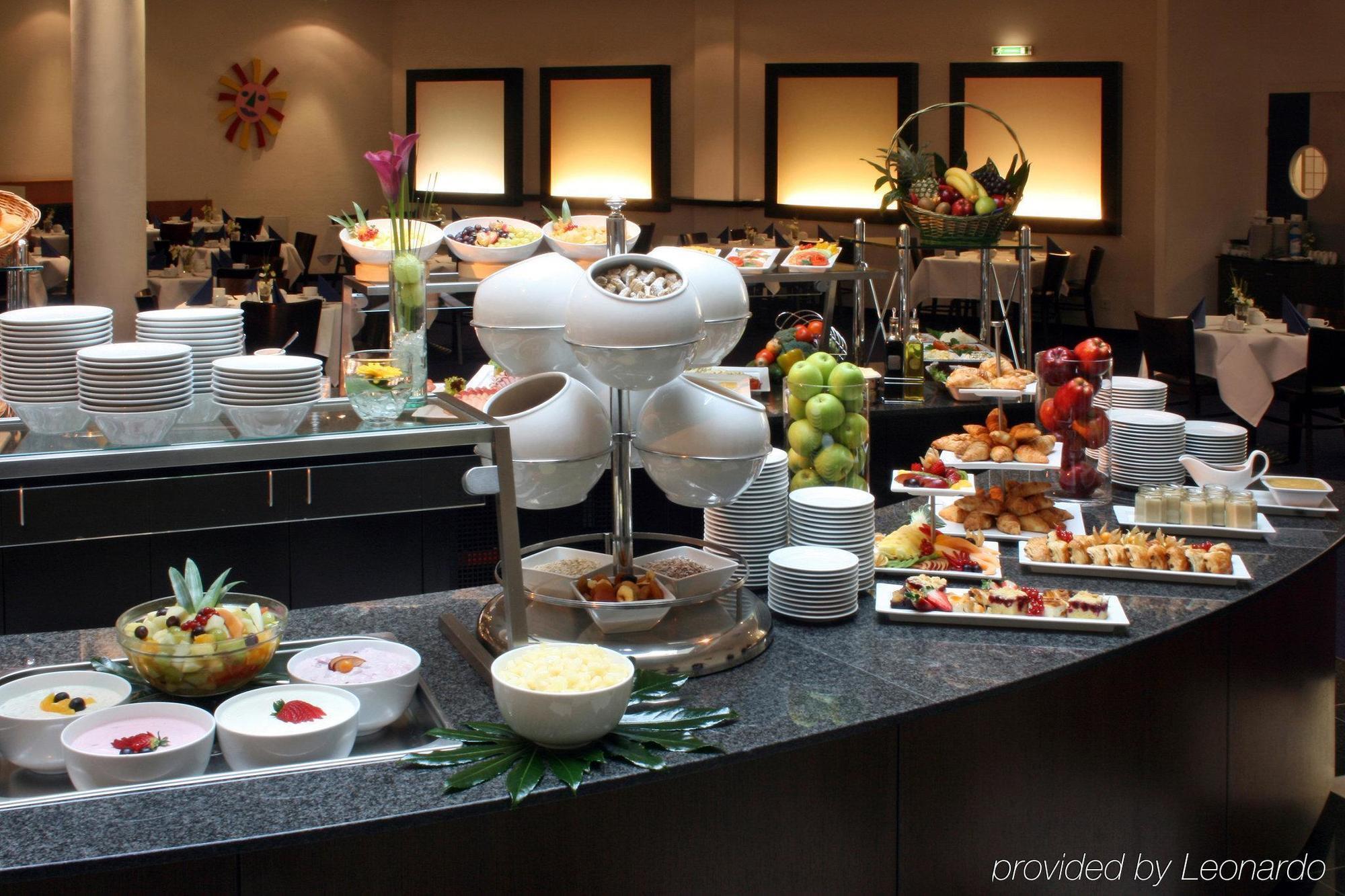 Holiday City Center East Prenzlauer Berg By Ihg Berlin