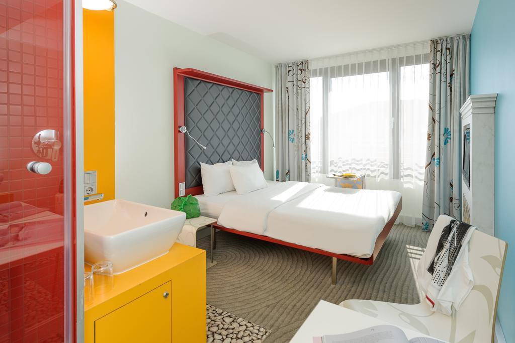 Hotel Ibis Styles Mitte 3*