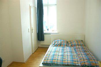 Kreuzberg Apartment *