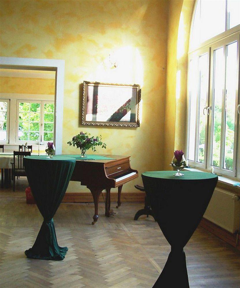 Hotel Daemeritzseehotel 4*