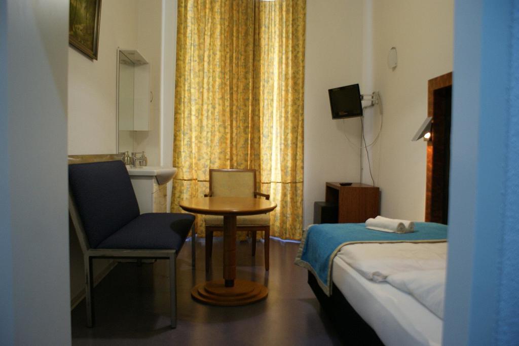 Hotel Garni Aaberna Berlin