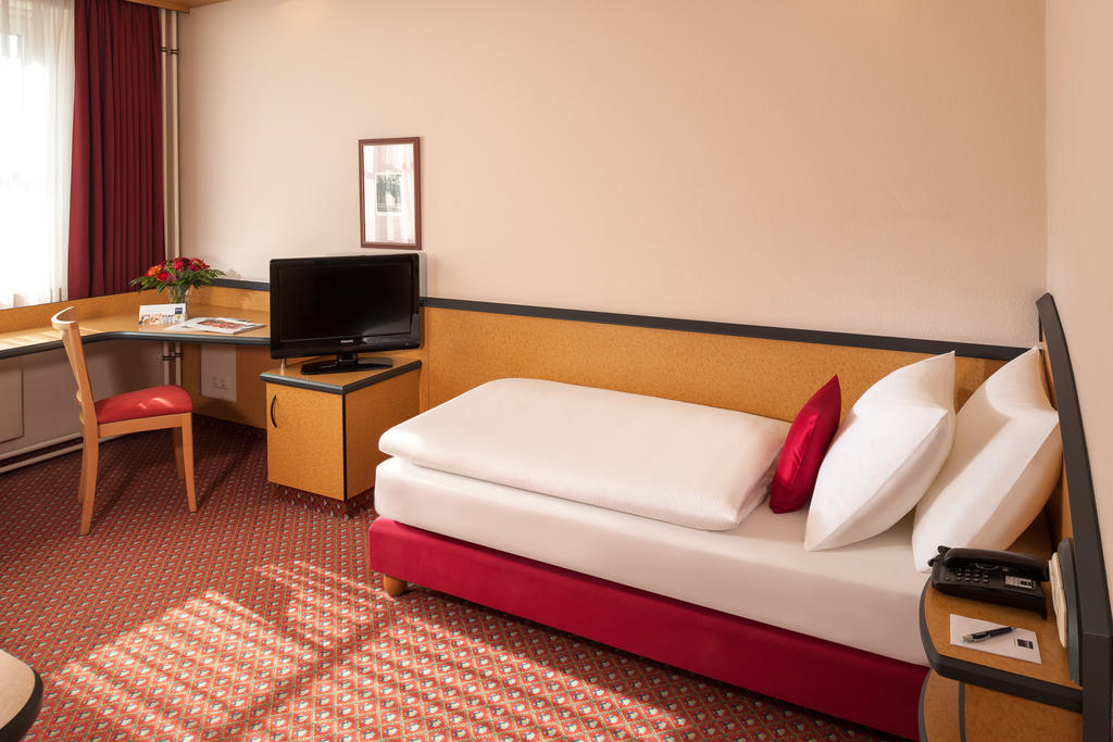 Dorint Airport-hotel Berlin-tegel Berlin