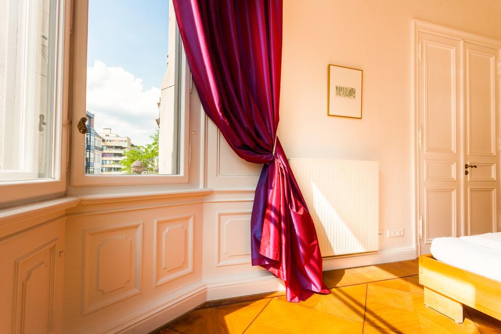 Apartment Aptc Downtown Monument4rent Near Checkpoint Charlie *
