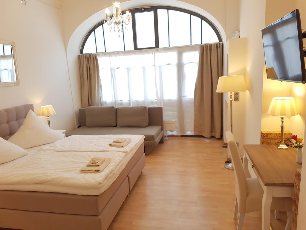 Apartamento Gastein By Rockchair L Superhost Status L 2 Bedrooms Boxspringbeds 1,5 Bathrooms - Cozy Family & Business Flair Welcomes You! Berlim