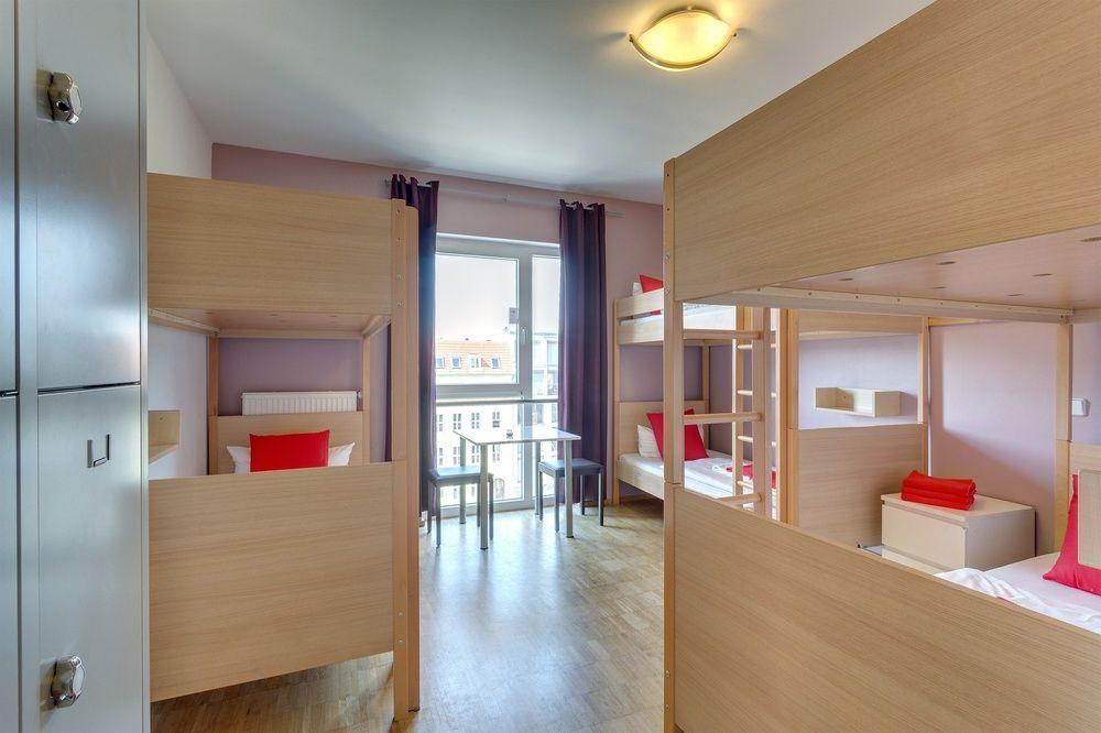 Meininger Alexanderplatz Hotel