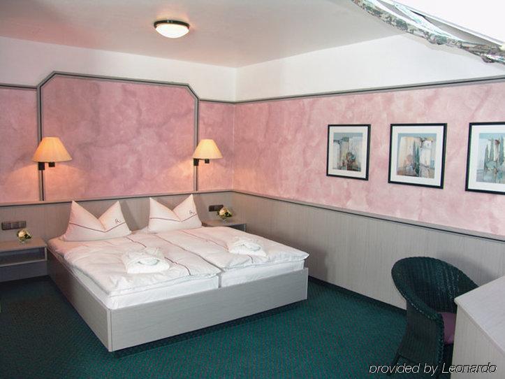 Landhaus Alpinia Hotel 4*