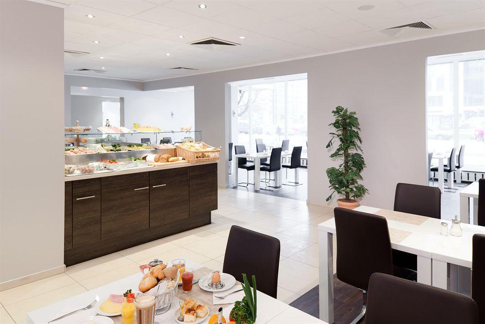 Mercure Alexanderplatz 3*