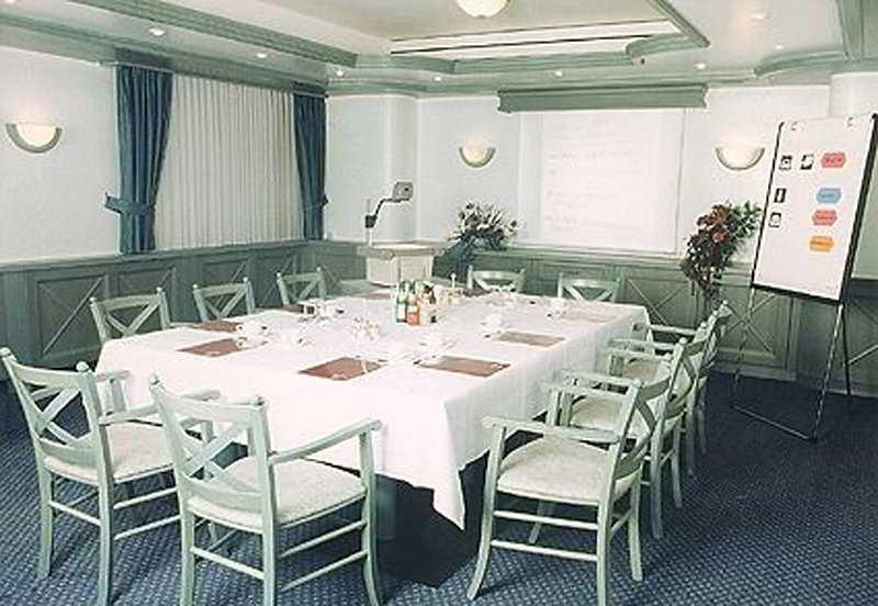 Landhaus Alpinia 4* Berlin