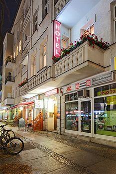Hotel-pension Am Savignyplatz Guest house Berlin