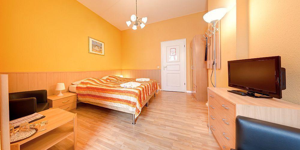 Hotel-pension Am Savignyplatz Guest house Berlin