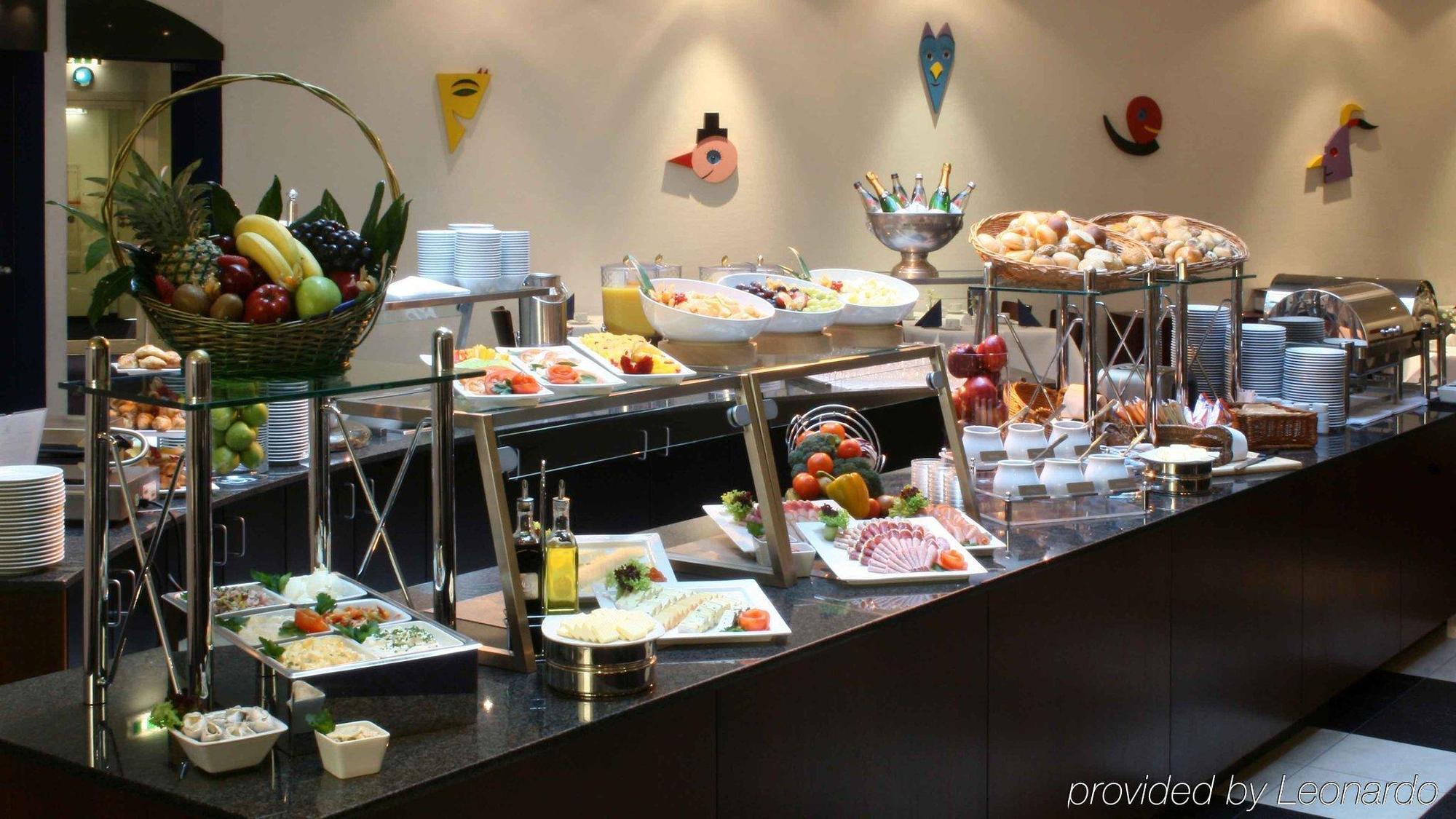 Holiday City Center East Prenzlauer Berg By Ihg Hotel Berlin