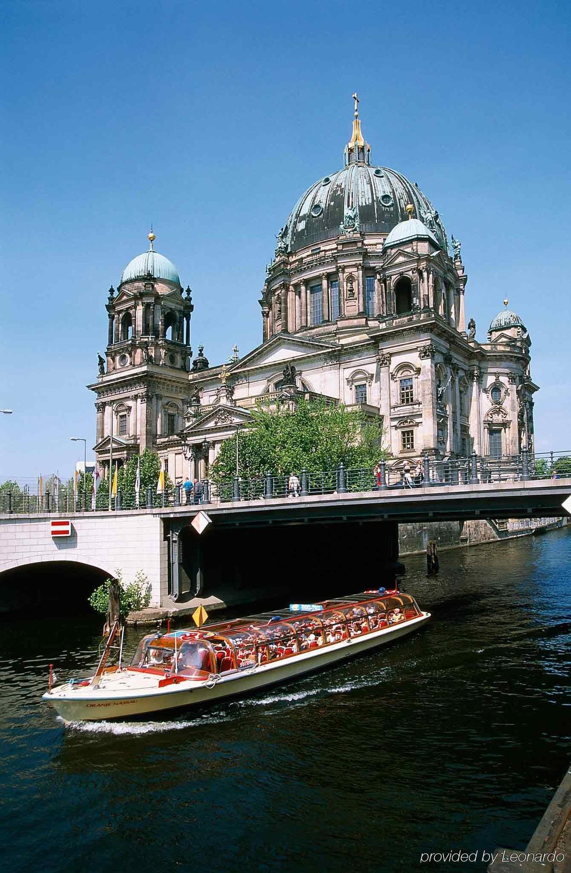 Ibis Styles Mitte 3*