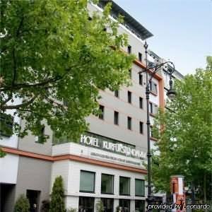 Kurfuerstendamm Am Adenauerplatz 3*