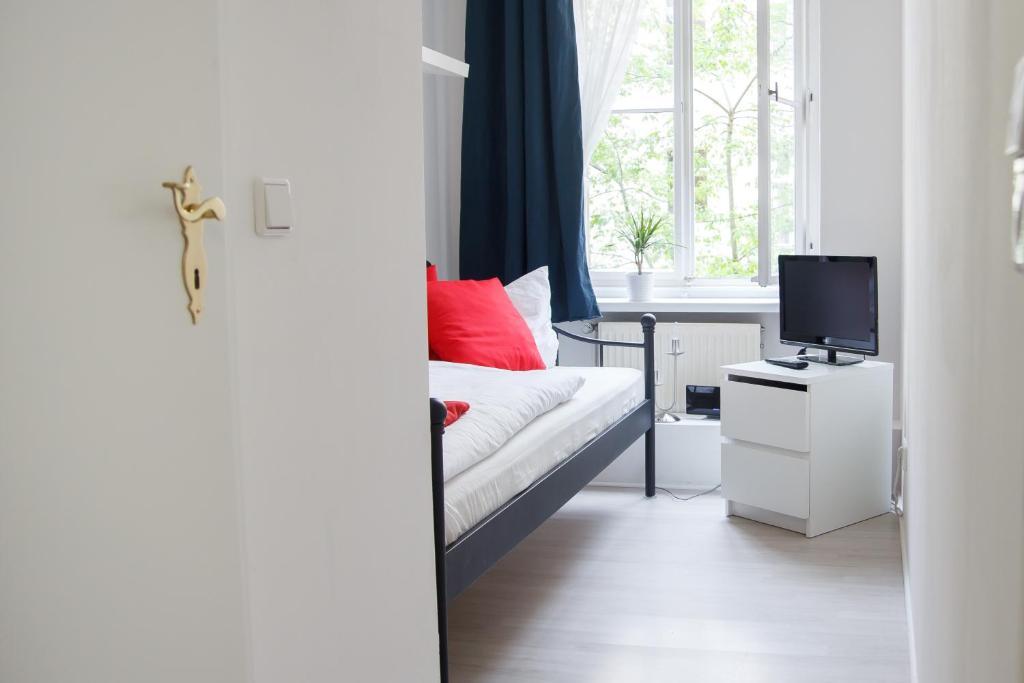 Gastehaus City Stop Guest house 3*