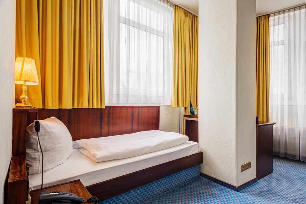 Panorama Am Kurfuerstendamm Berlin