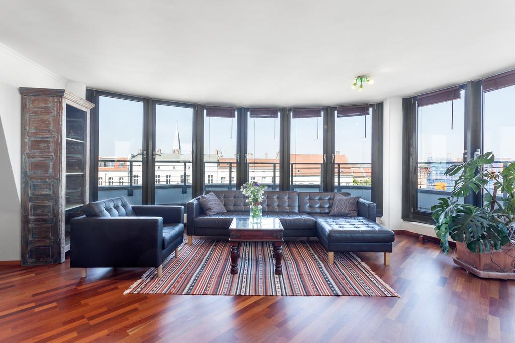 The Danziger, 2 Unique Lofty Style Units In Prenzlauerberg Apartamento