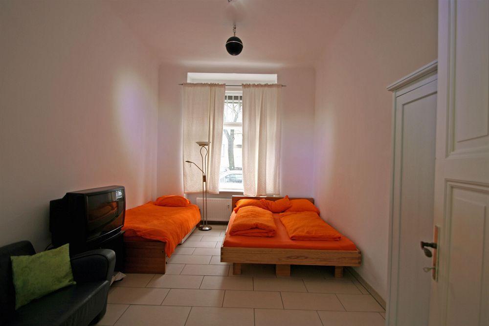 Apartment Aachener Strasse