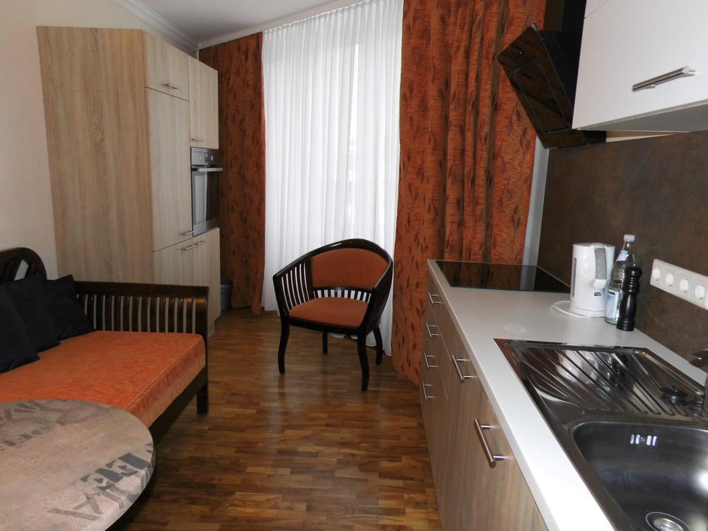 Aparthotel Guzulka & Restaurant Aparthotel Berlin