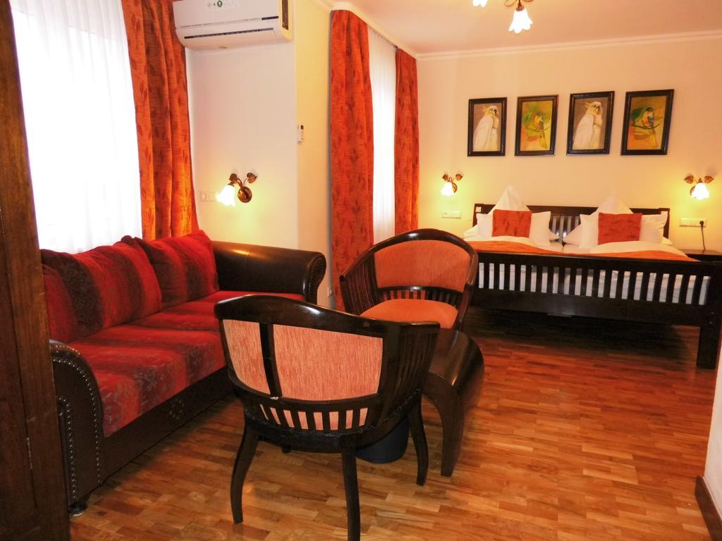 Aparthotel Guzulka & Restaurant 3*