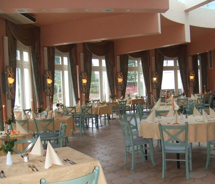 Landhaus Alpinia Hotel 4*