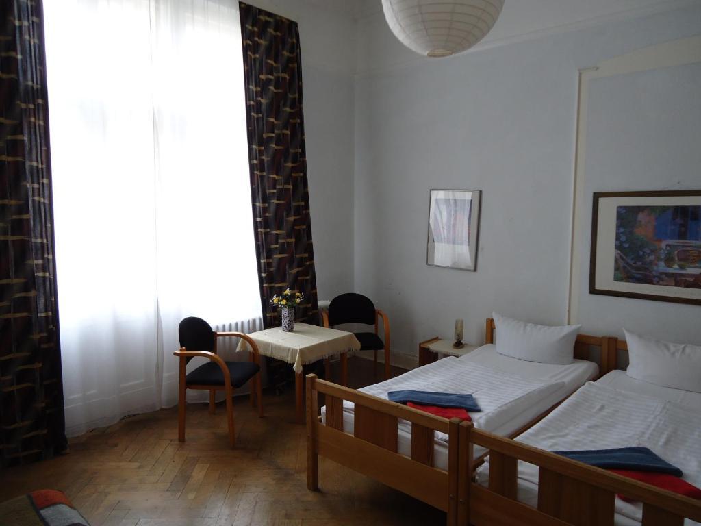 Hotel-pension Austriana 2* Berlin