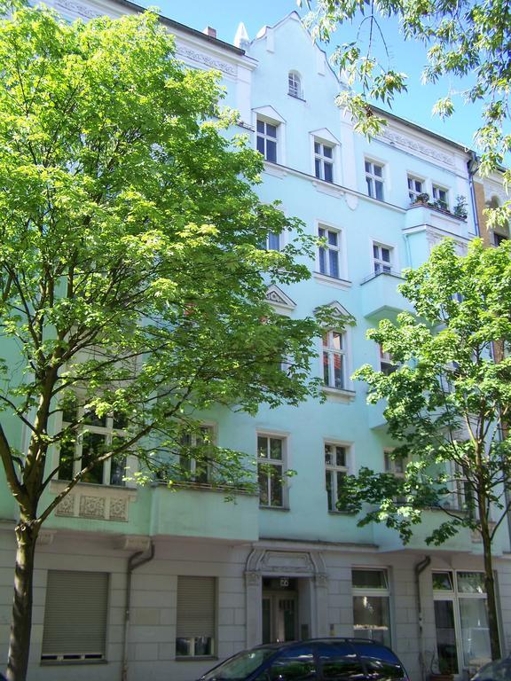Altbauwohnung Mit 3 Badern Apartment Berlin