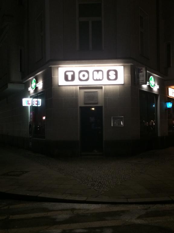 Hotel Tom's