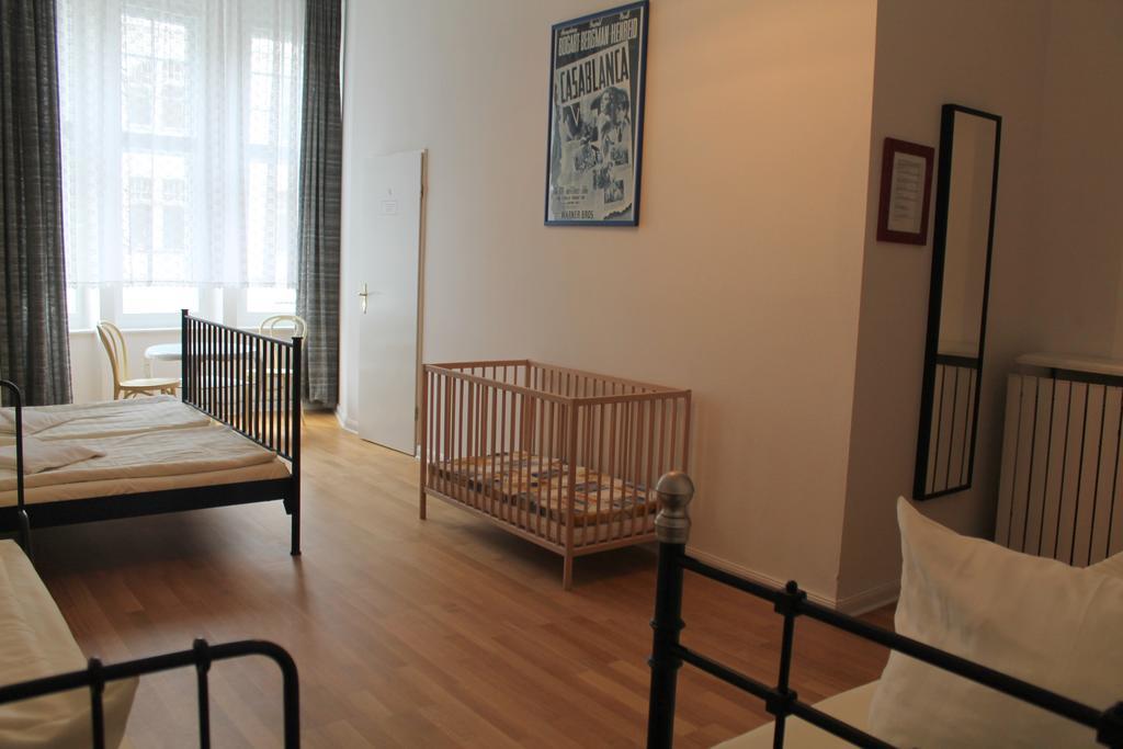 Guest house Waizenegger Am Kurfuerstendamm 2*