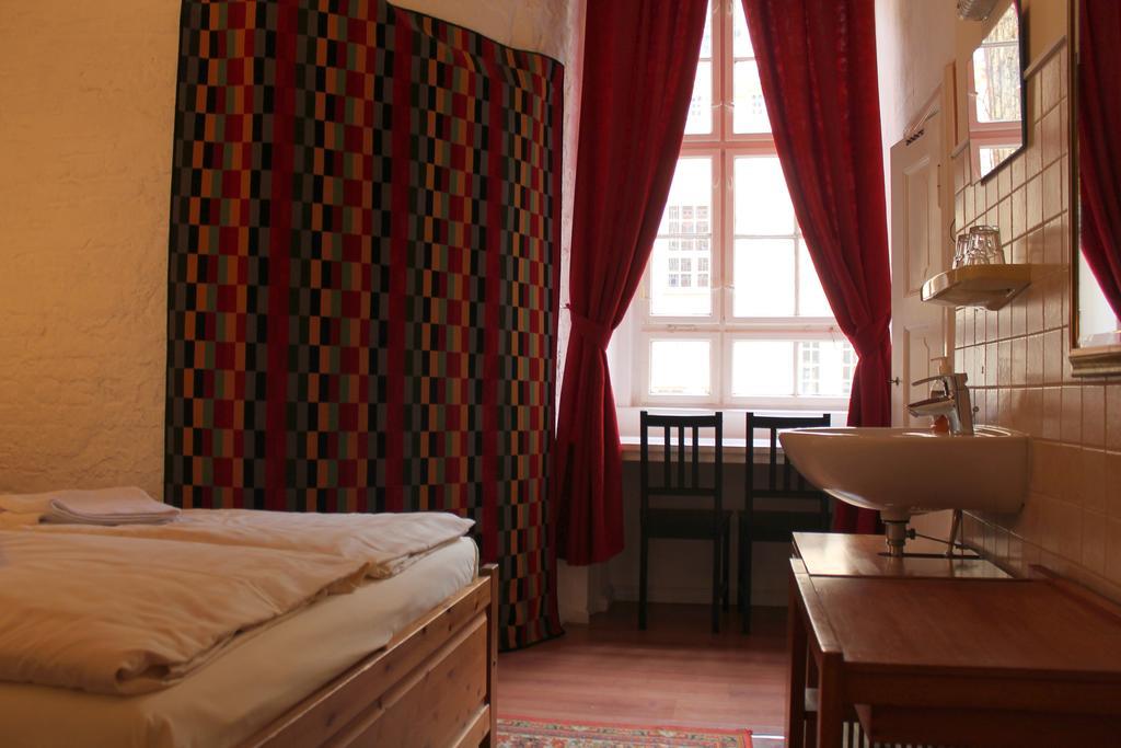 Waizenegger Am Kurfuerstendamm Guest house Berlin