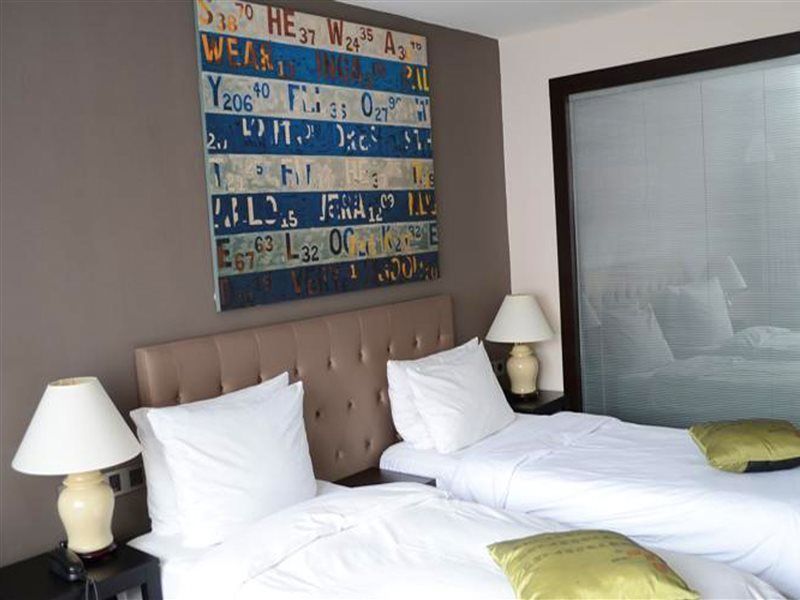 Quentin Am Kurfuerstendamm Hotel 4*