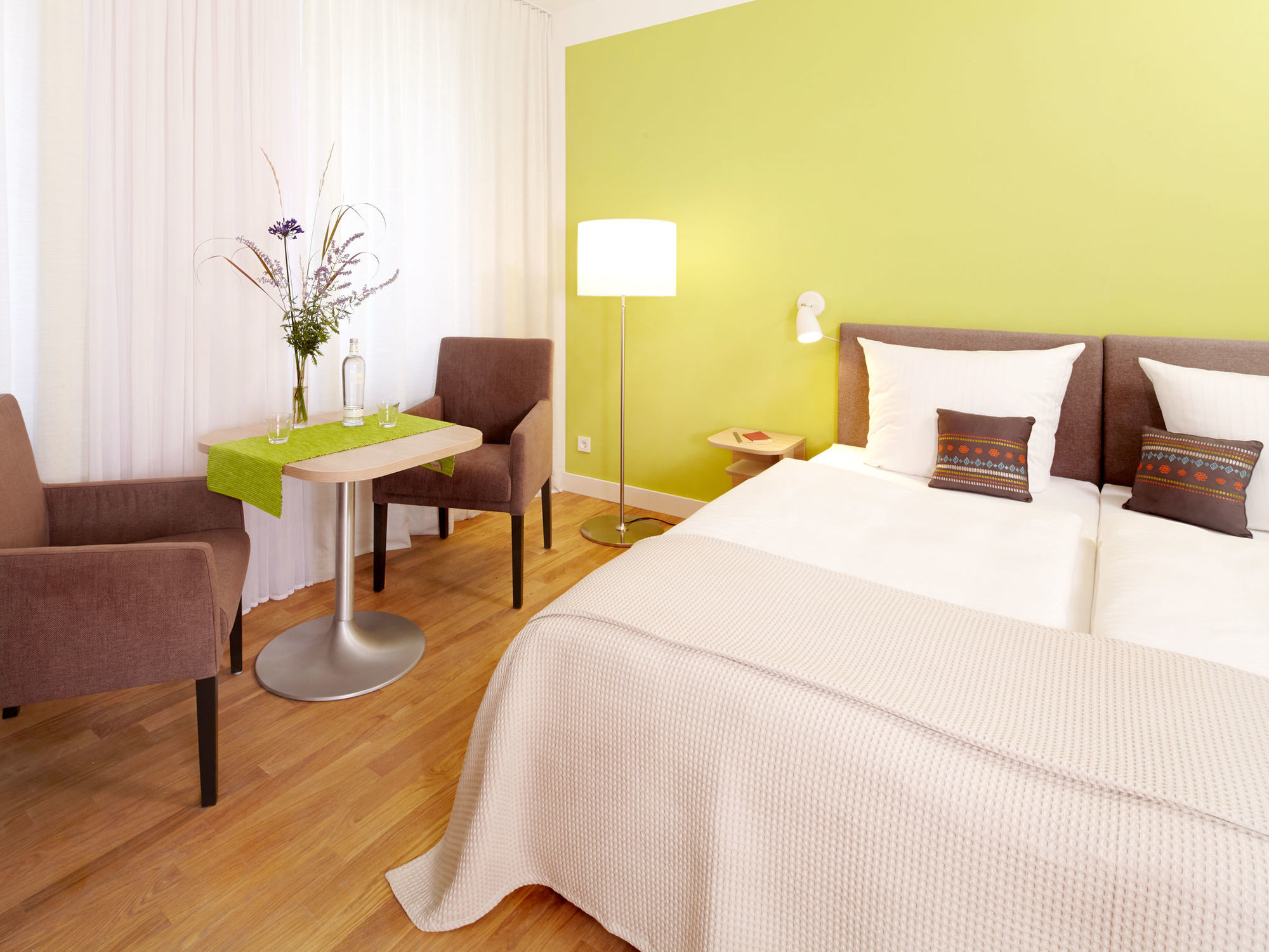 Flottwell & Residenz Am Park 3*