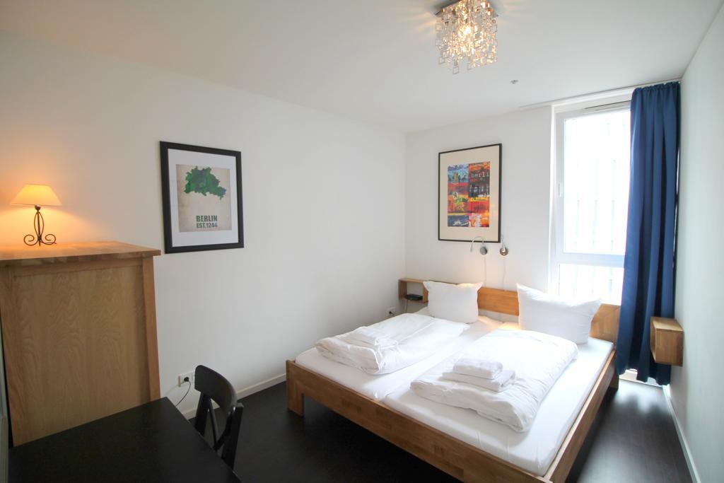 Apartment At Alexanderplatz Berlin