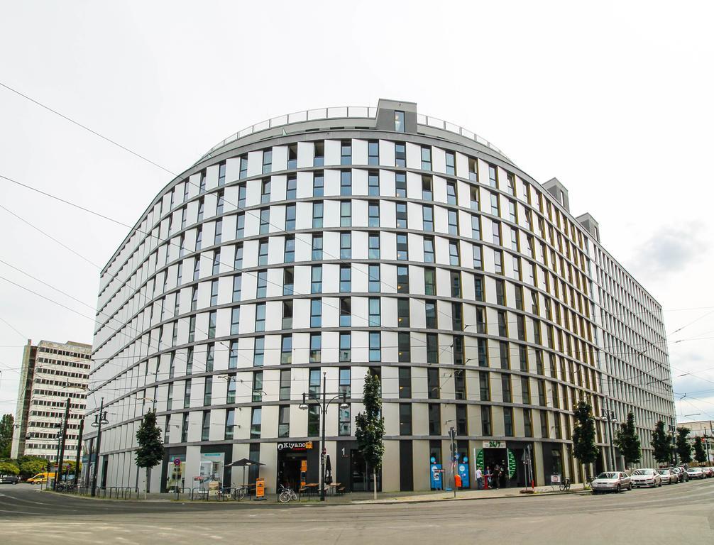 At Alexanderplatz Apartment