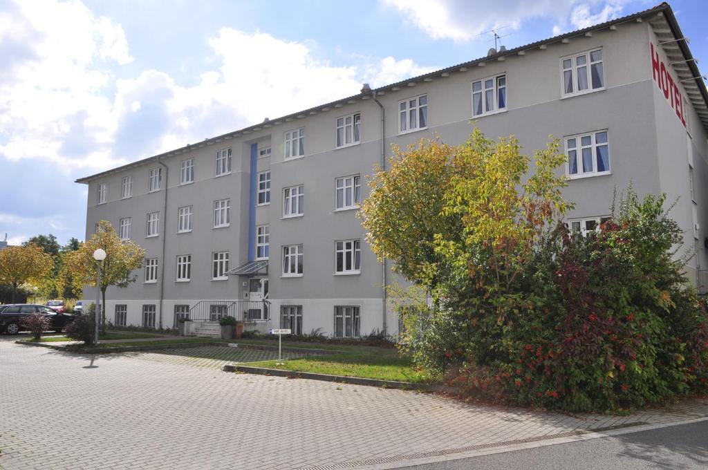 Ferdinand Hotel 2*