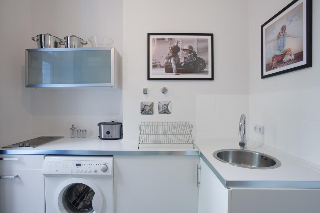 Greatstay Stralauer Allee 17c Apartment *