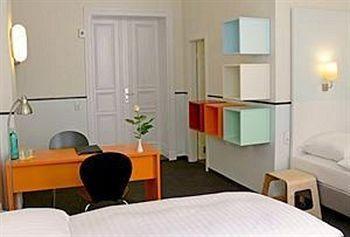 Hotel Alex