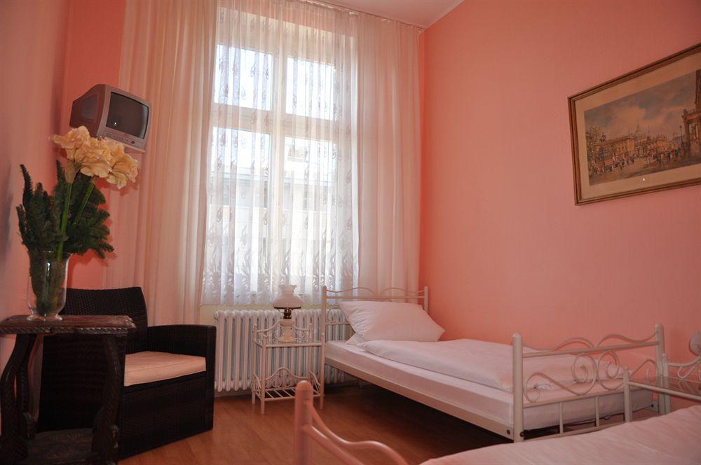 Hotel-pension Charlottenburg *