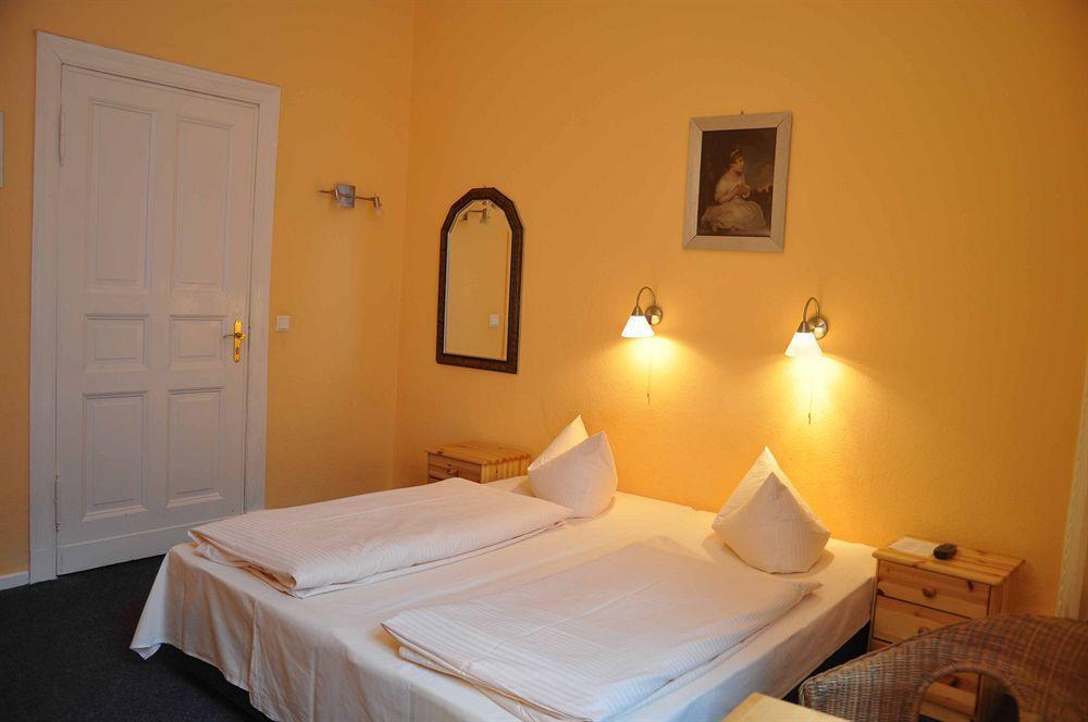 Guest house Am Hermannplatz 2*